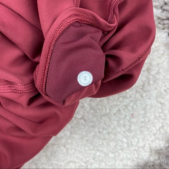 Lululemon Invigorate High-Rise Short 10" - Picture 8 of 8